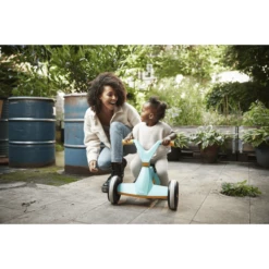 BERG Loopauto GO Twirl Turqoise -Buitenspeelgoed Winkel berg loopauto go twirl turqoise a343204 1