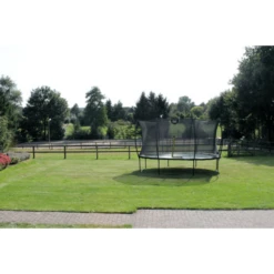EXIT TOYS EXIT Silhouette Trampoline ø305cm - Groen -Buitenspeelgoed Winkel exit silhouette trampoline o305cm groen a251493 3