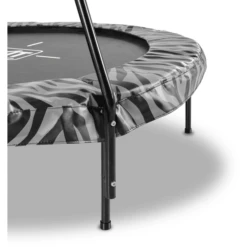 EXIT TOYS EXIT Tiggy Junior Trampoline Met Handvat ø140 Cm, Zwart/grijs 9 EXIT TOYS EXIT Tiggy Junior Trampoline Met Handvat ø140 Cm, Zwart/grijs -Buitenspeelgoed Winkel exit tiggy junior trampoline met handvat o140 cm zwart grijs a294554 2