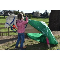Helga Kreft Afdekzeil Voor Tuinpaarden -Buitenspeelgoed Winkel helga kreft afdekzeil voor tuinpaarden a292647 4