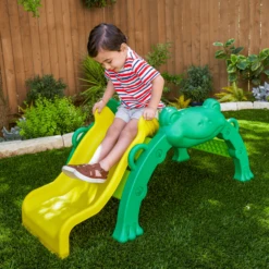 Kidkraft ® Klimmende Glijbaan Springende Kikker -Buitenspeelgoed Winkel kidkraft klimmende glijbaan springende kikker a312833 4