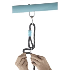 Plum Premium Metal L Nestschommeling Met Nevelspuitfunctie -Buitenspeelgoed Winkel plum premium metal l nestschommeling met nevelspuitfunctie a243584 4