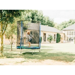 Plum® Trampoline Junior Met Vangnet 140 Cm 11 Plum® Trampoline Junior Met Vangnet 140 Cm -Buitenspeelgoed Winkel plum trampoline junior met vangnet 140 cm a207140 4